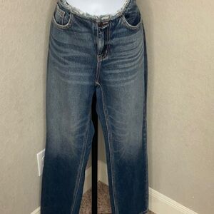 663 - Cello Jeans NWT Distressed Waistband Straight Leg Jeans Size 11 (Junior)